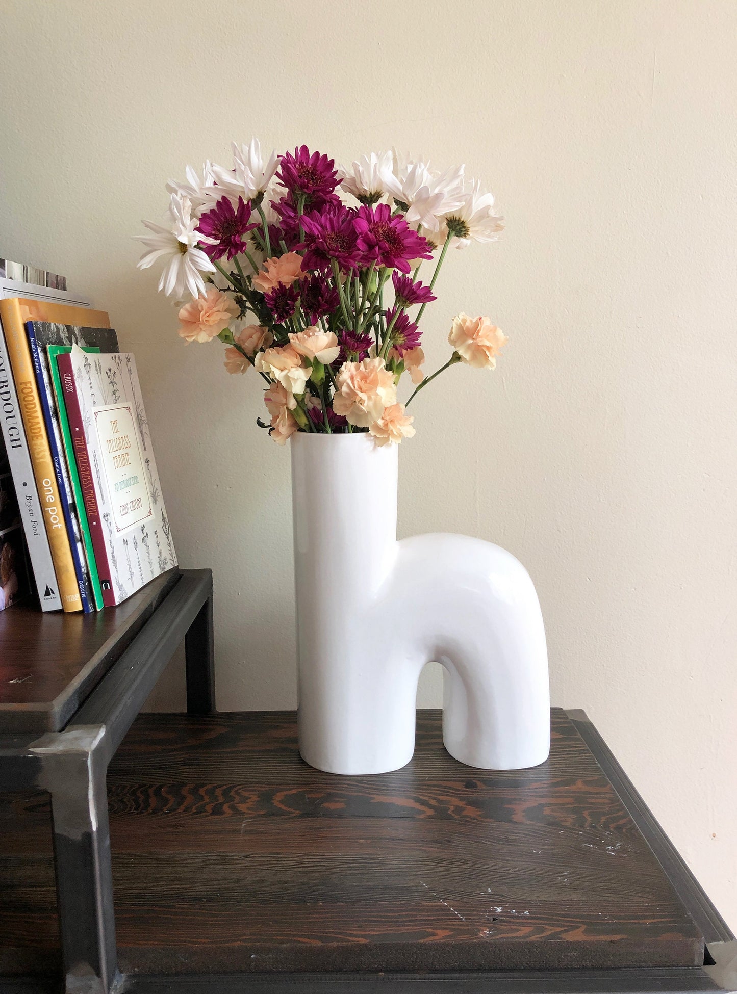 Ceramic Vase | Letter h