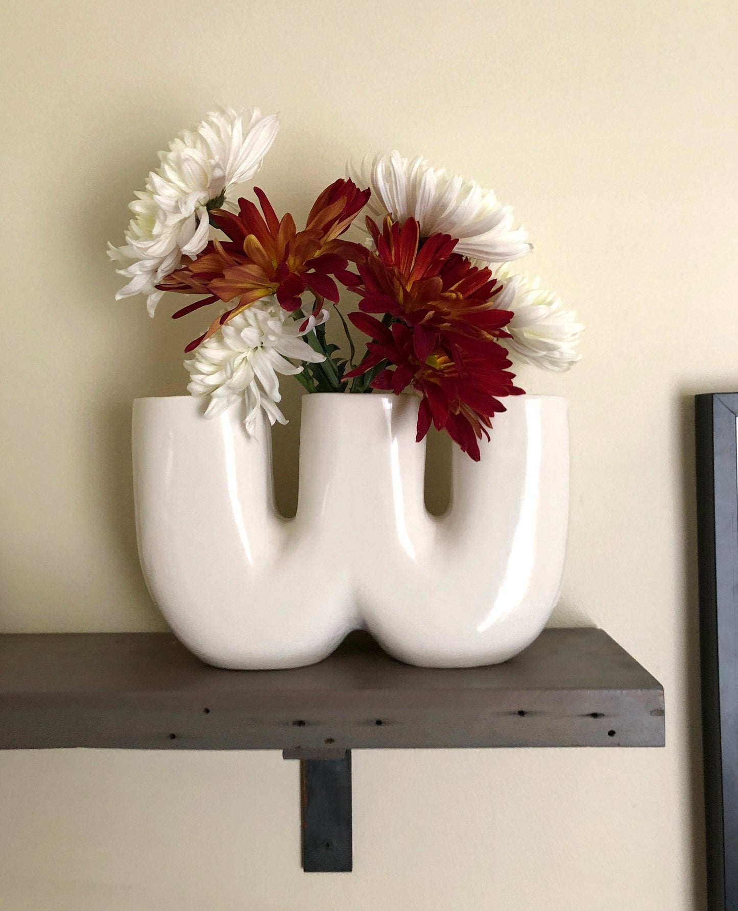 Ceramic Vase | Letter W